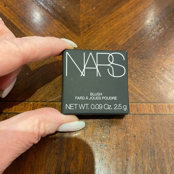 NARS - Lip & Blush Bundle - NWT - Picture 5 of 9